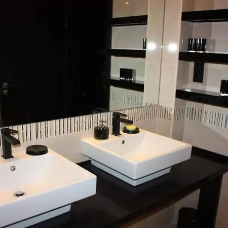 Penthouse Mit Donaublick By Interhome Apartmán Budapešť