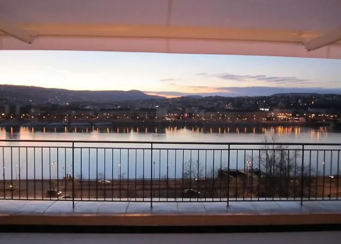 Penthouse Mit Donaublick By Interhome