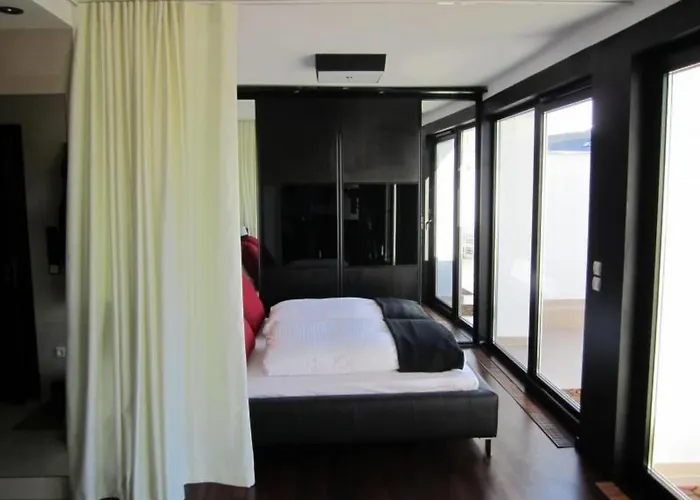 Penthouse Mit Donaublick By Interhome Budapešť